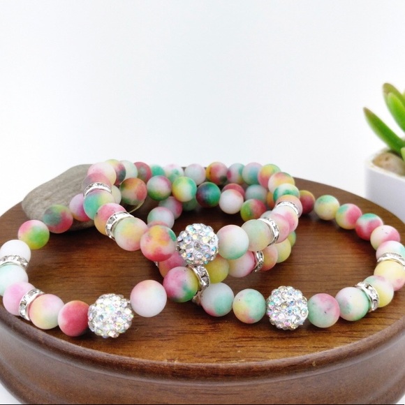 USA made Quartzite beaded women’s stretch bracelet - Picture 2 of 4